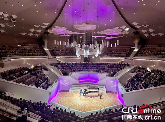 中德建交五十周年音乐会在柏林爱乐音乐厅举办_fororder_202210020021