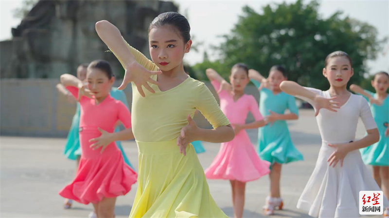 （转载）“音乐消夏”颁奖典礼播出 “蓉城艺夏—全民艺术普及月”收官