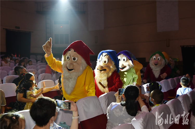 河北石家庄：大幕启 剧场演出回来啦！