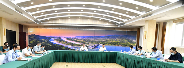 四川：统筹筑牢蓄水保供安全底线 给全省20座控制性水电站定下“硬任务”_fororder_视频调度会主会场-供图-四川省水利厅