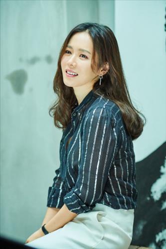 孙艺珍谈新片《德惠翁主》：对片中演技较满意