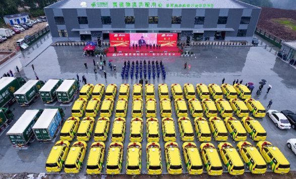 巴中通江县：通客通邮到村 助力乡村振兴_fororder_未标题-1