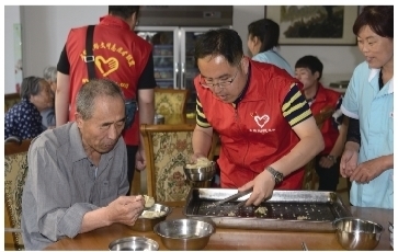 盘锦小伙志愿服务15年 曾捐掉买房首付款