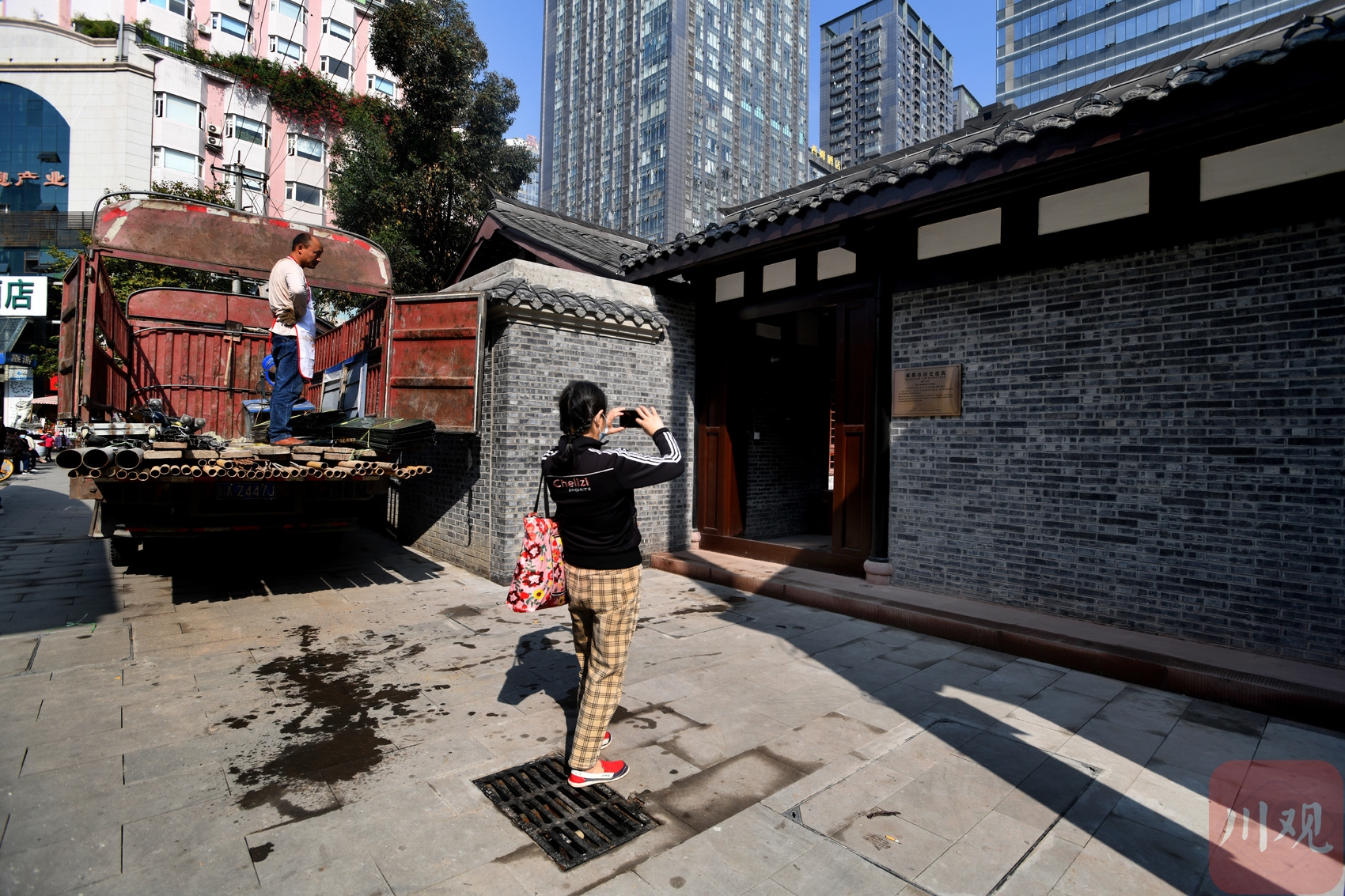 （转载）“修旧如故”保护文脉 成都四圣祠有机焕新
