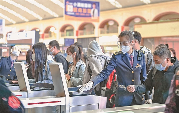黑河首开直达北京列车哈牡高铁“月票”即将上线
