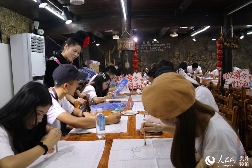 （旅游）西江千户苗寨：游方之旅带您感受不一样的“恋爱”
