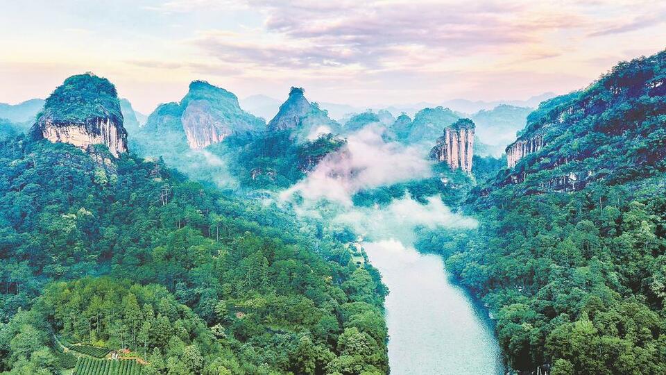 福建：只此青绿，绘就生态新画卷_fororder_ec2e3ded-9234-45d0-89c5-061343d5d90d