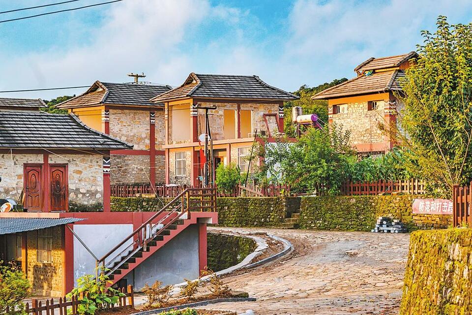 普洱西盟：传承民族文化 带热乡村旅游_fororder_53