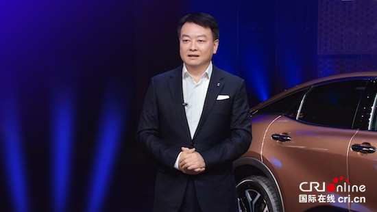 67年匠心传承 成就“更有品格的新豪华” 一汽丰田2022全新皇冠品牌发布_fororder_image001