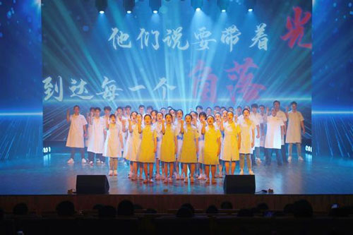“医”心向党 踔厉奋进 德阳市旌阳区举行庆祝第五个中国医师节活动_fororder_QQ图片20221031083202
