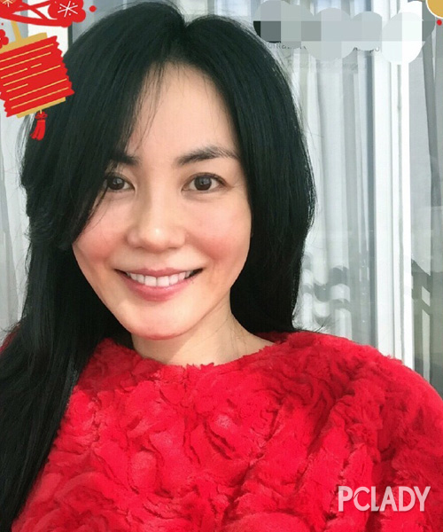 她们都是同龄人 为何颜龄差那么多？