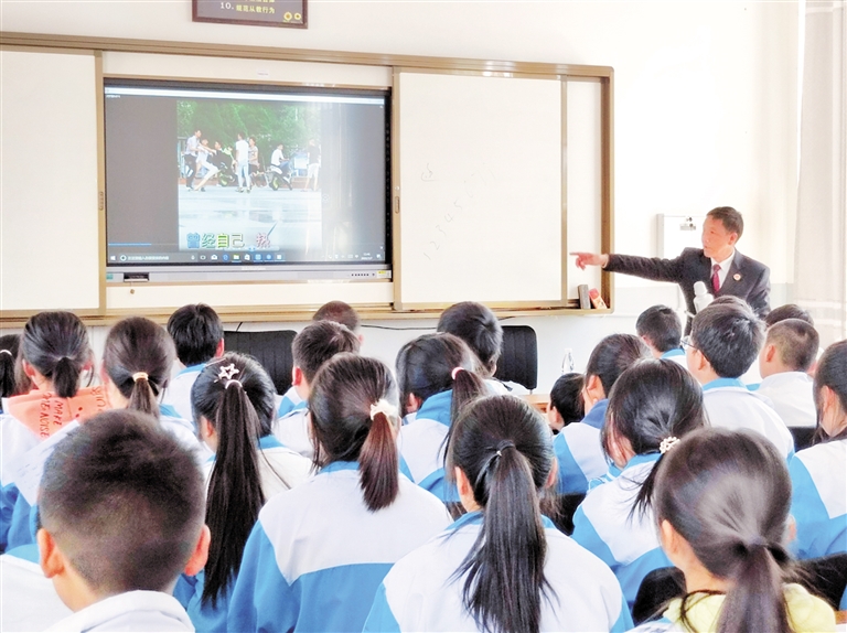 贵州威宁检察院：“法治音乐课”护航成长