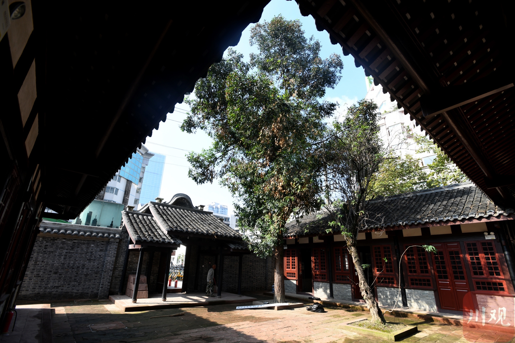 （转载）“修旧如故”保护文脉 成都四圣祠有机焕新