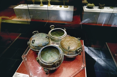 （转载）汉武帝岳母所用器物“四连铜鼎”首次亮相_fororder_微信图片_20221123085618