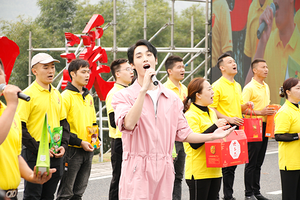 2022年中国农民丰收节第五届中国农民电影节在四川南溪精彩开幕_fororder_演出现场-摄影-何芳