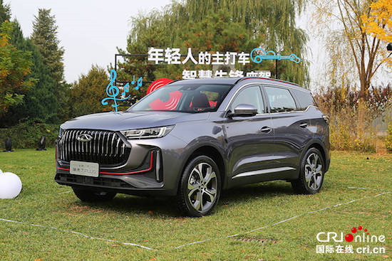 奇瑞新款瑞虎7 PLUS正式上市_fororder_image002