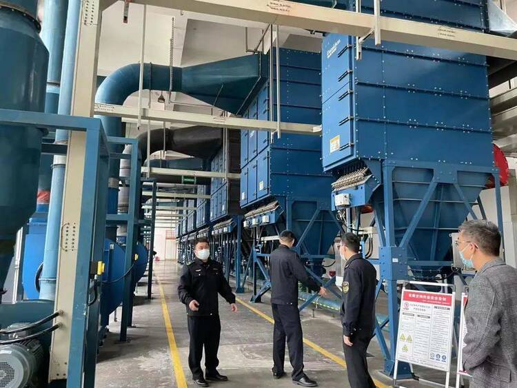 （转载）进入秋冬季以来四川已遭4轮大气污染 怎么办？