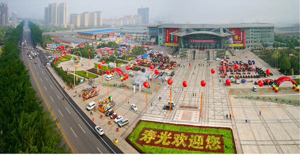 寿光市蔬菜高科技示范园：科技加持、蔬菜成景
