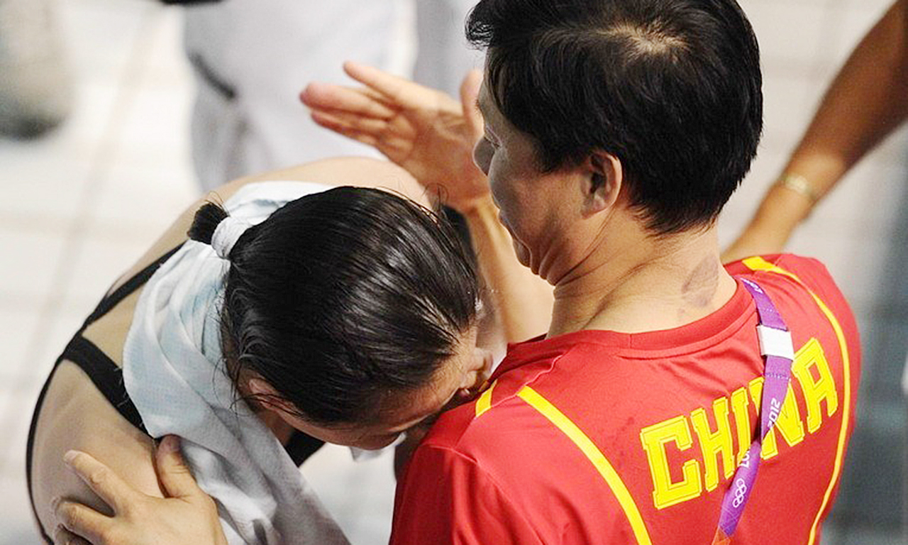 不学伏明霞郭晶晶!"女皇"吴敏霞不做豪门梦