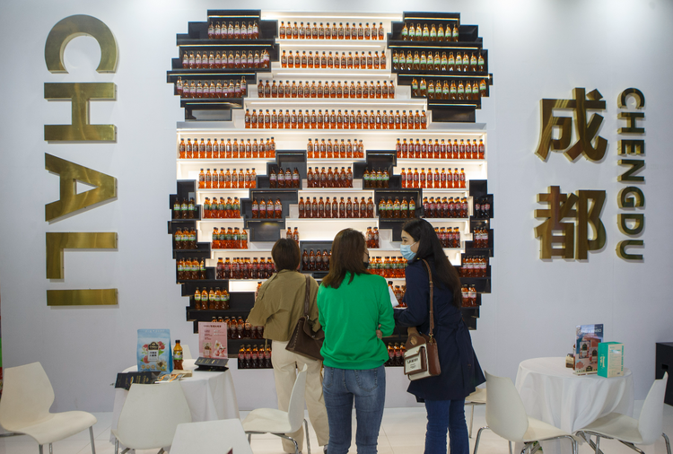 （转载）106届糖酒会开幕，美食飘香西博城
