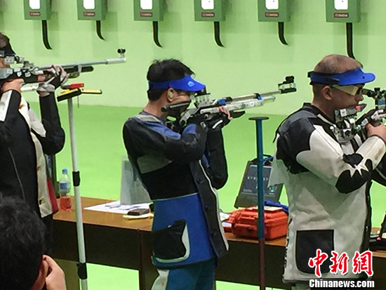世界第一曹逸飞谈爆冷出局：我资格赛表现不及格