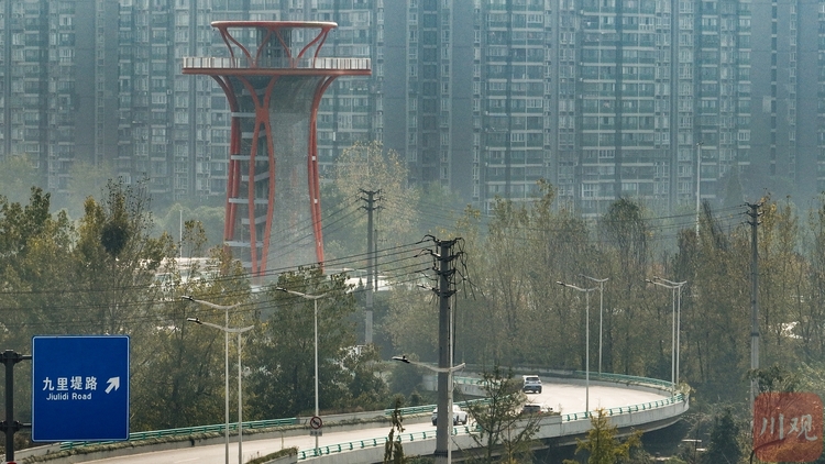 （转载）VR探成都 ②｜打卡新地标即将亮相 来跟“锦江塔”合个影吧！