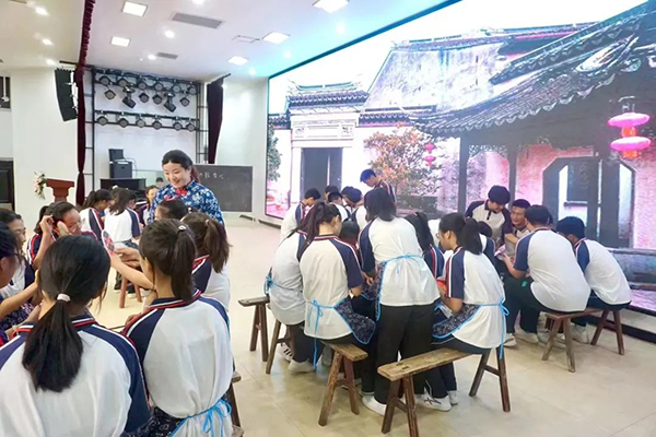 宜宾长宁：两个音乐微课喜获省一等奖_fororder_长宁县职业技术学校参赛的《纳鞋垫儿》-微课-供图-长宁县教育和体育局