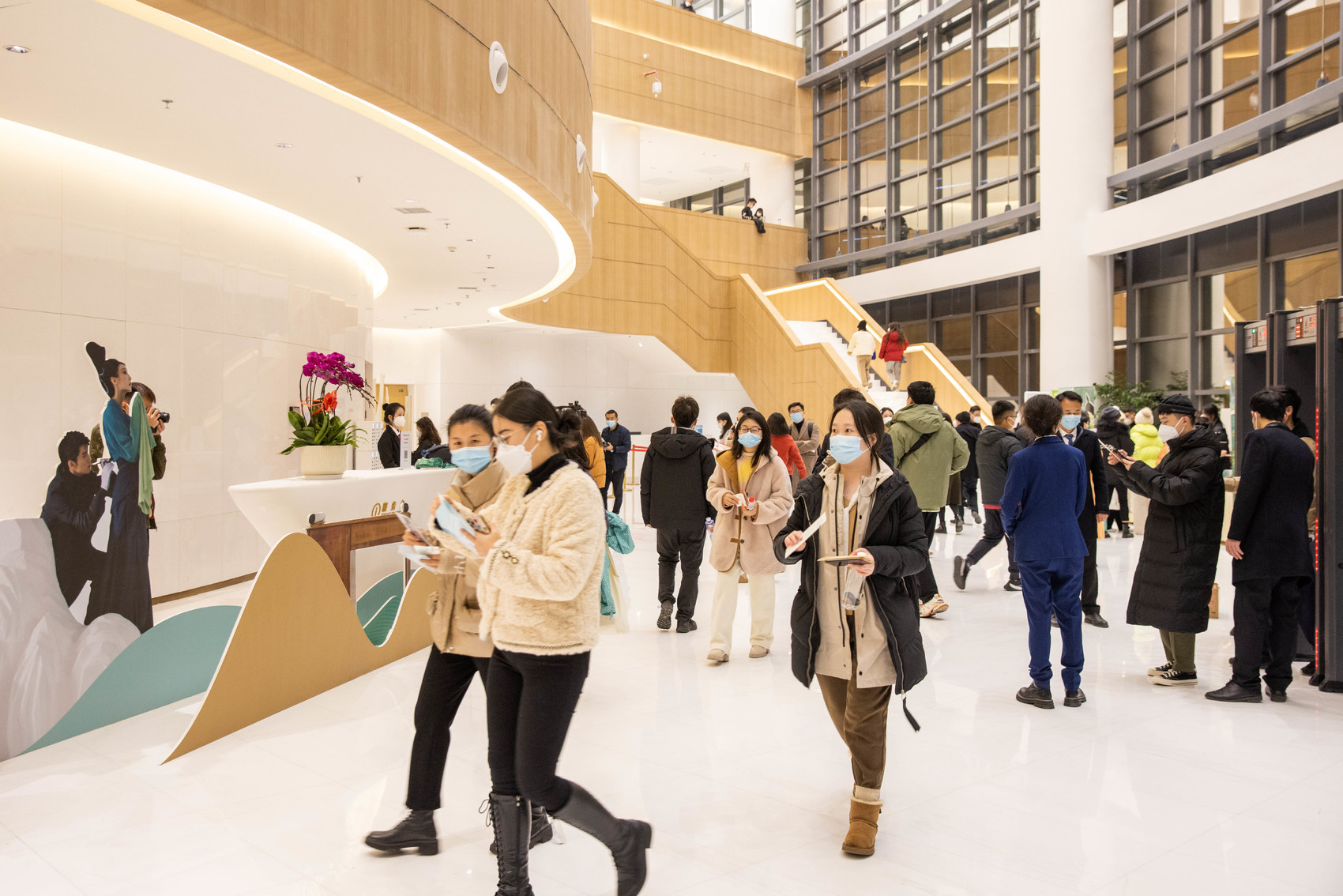 （转载）舞蹈诗剧《只此青绿》如约归来！国家文艺精品助力四川文旅复苏