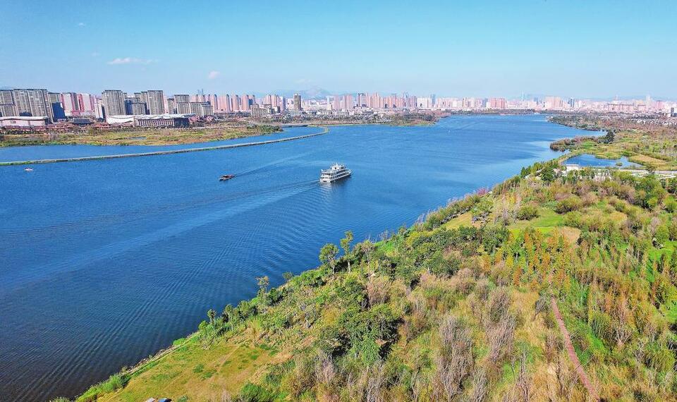 丽江市：四季见花 人水和谐_fororder_00a