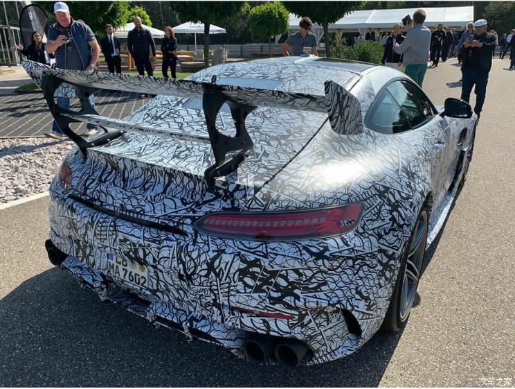 汽车频道【9月17日】【首页汽车资讯列表+要闻列表】AMG GT Black Series谍照