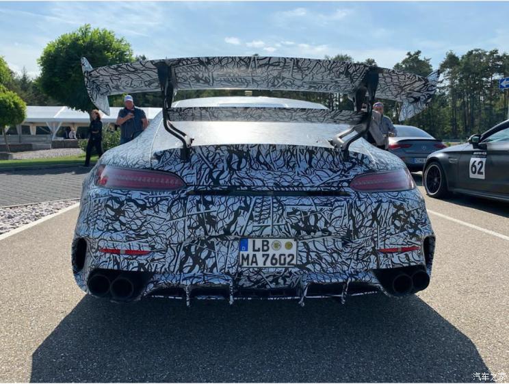 汽车频道【9月17日】【首页汽车资讯列表+要闻列表】AMG GT Black Series谍照