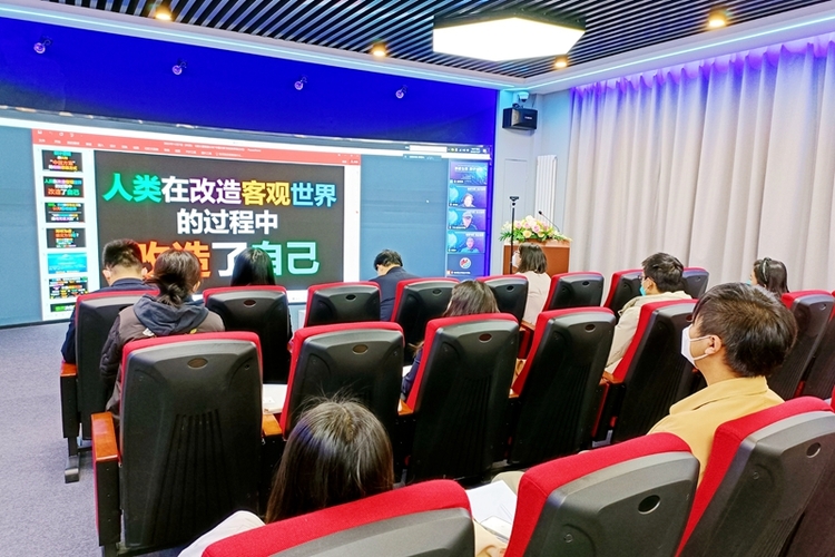 燕京理工学院第二届创新设计论坛举办