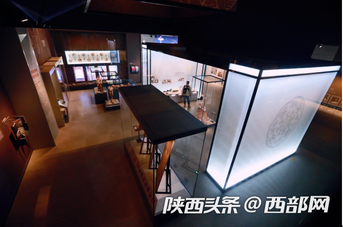 世界青年看陕西丨走进陕西考古博物馆 探寻历史文明之源