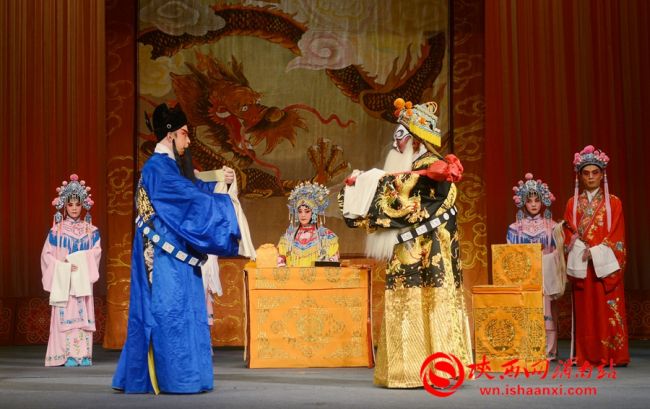 “爱我中华 奋进渭南”优秀剧目展演在渭南大剧院精彩开演