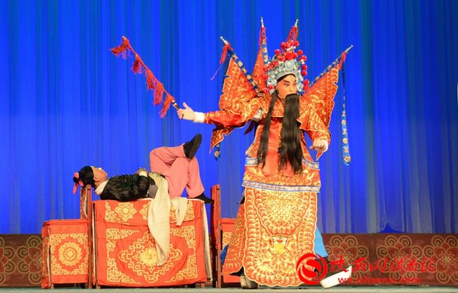 “爱我中华 奋进渭南”优秀剧目展演在渭南大剧院精彩开演