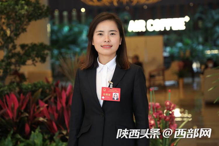 聚民意、谋发展 出席陕西省十四届人大一次会议的人大代表陆续报到