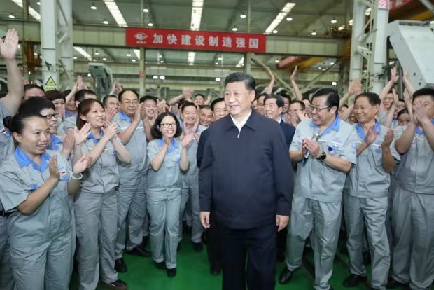 习近平：一定要把我国制造业搞上去