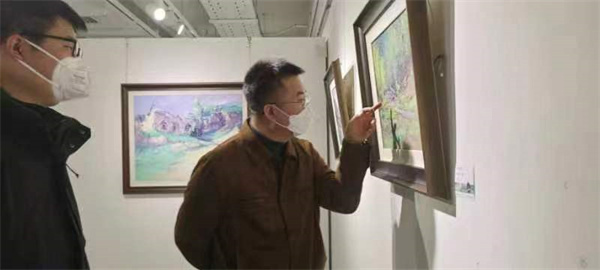 “惟愿能略摹千里江山之万一”——刘春明“末一”风景油画展在西安举行