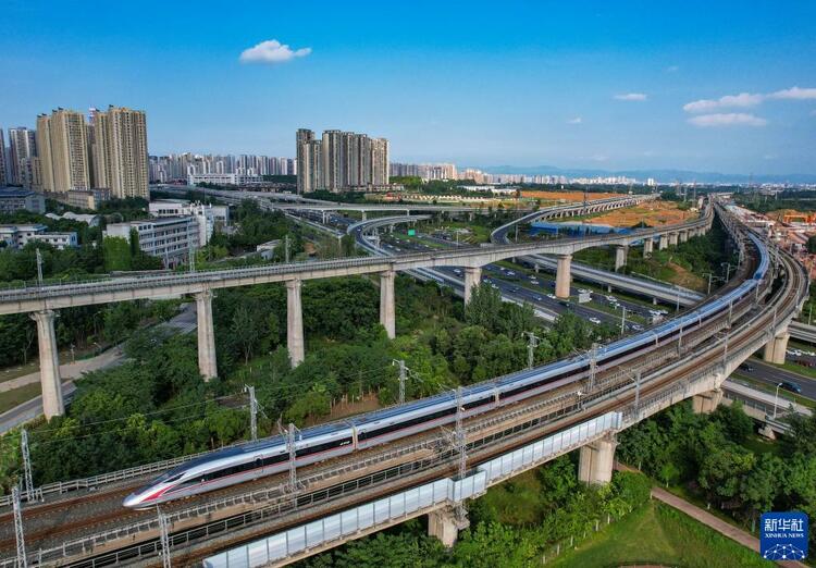（转载）共绘巴蜀大地高质量发展新图景——贯彻落实党的二十大精神推动成渝地区双城经济圈发展观察