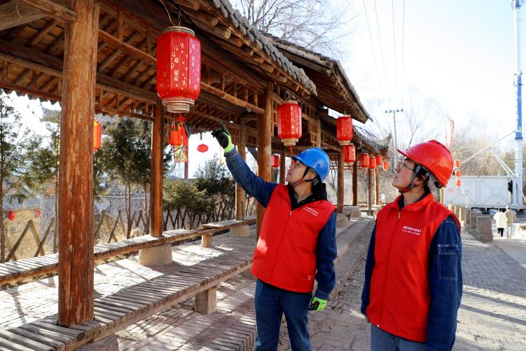 宁夏固原：行动撑起“安全伞”节前检查“灯火暖”_fororder_图片18
