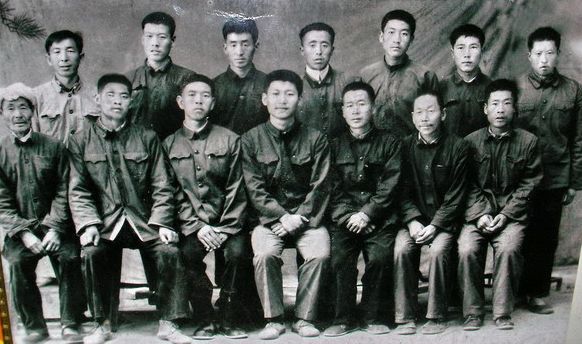 跟着习近平做合格党员系列之二：实干，铆足这四股劲