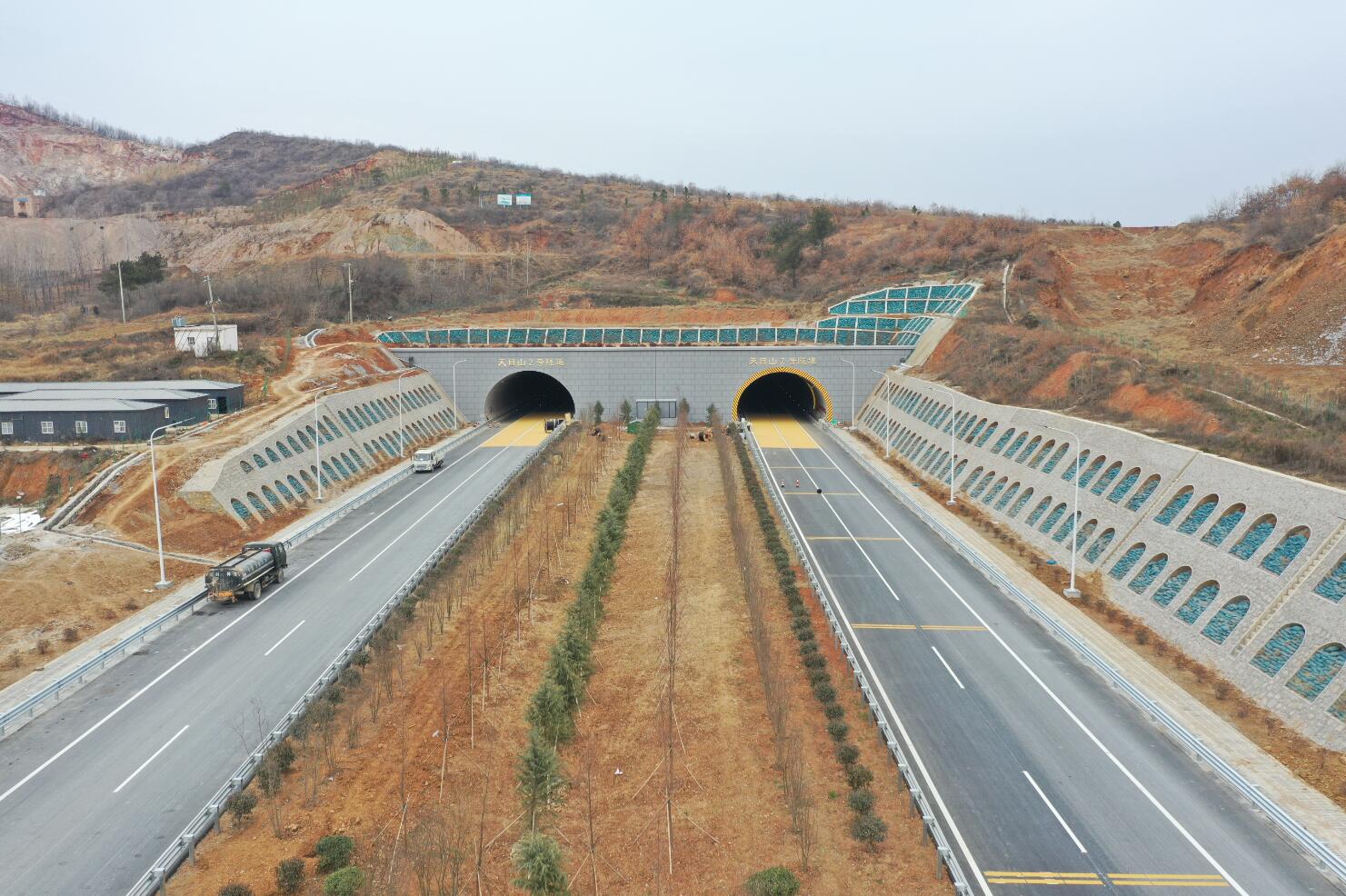 【客户端转发】上罗、许信高速同日通车 信阳高速总里程达627.8公里