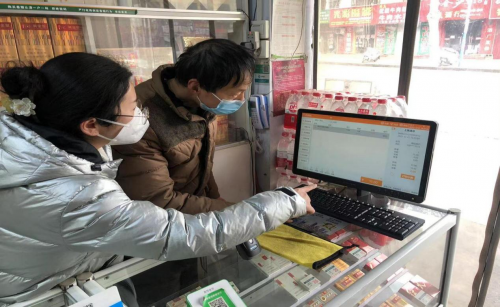 河南义马：店铺顺应数字化 老板脸上笑开花