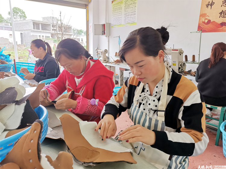 易地扶贫搬迁后续扶持如何?来看水城区经验