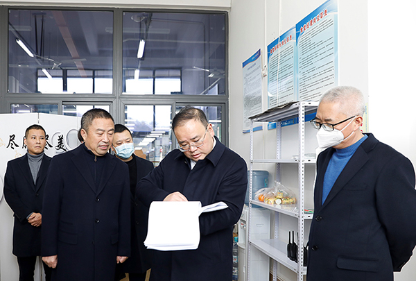自贡市大安区委书记彭长林调研督导食品安全工作_fororder_2调研现场