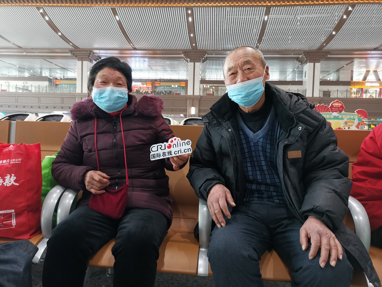 春运时刻 | 火车站里的翘首以盼_fororder_图片1