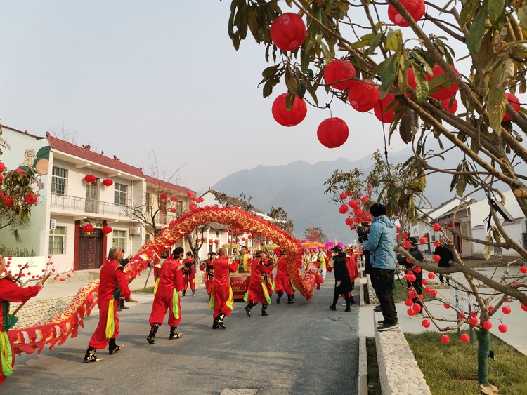 “启航新征程 幸福中国年”西安市鄠邑区蔡家坡村年味浓_fororder_微信图片_20230111151131
