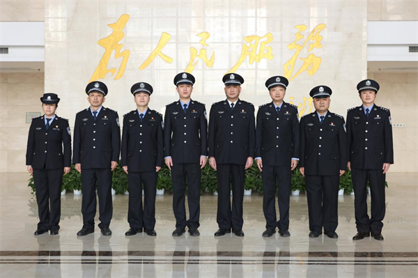 重庆市九龙坡区追逃打拐大队：春节步履不停 守护万家团圆_fororder_图片1