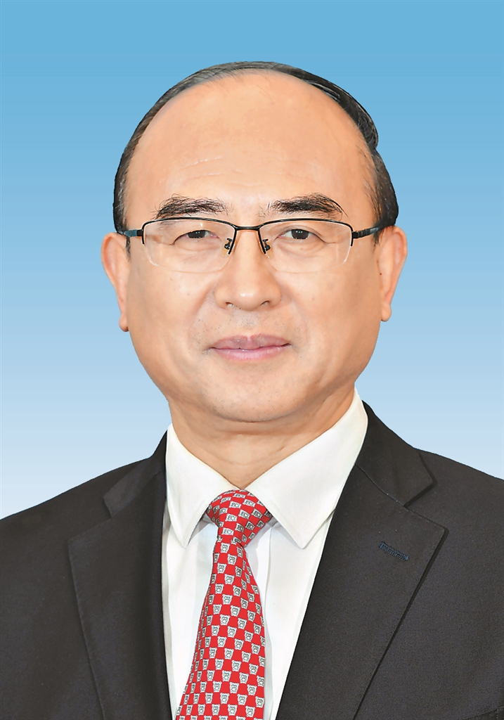 黑龙江省第十四届人民代表大会第一次会议胜利闭幕