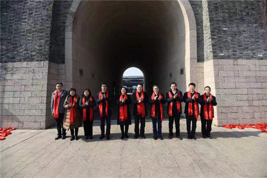 “城门挂春联 苏州开门红”在相门启幕 保护区姑苏区新春团拜会同步举办_fororder_8